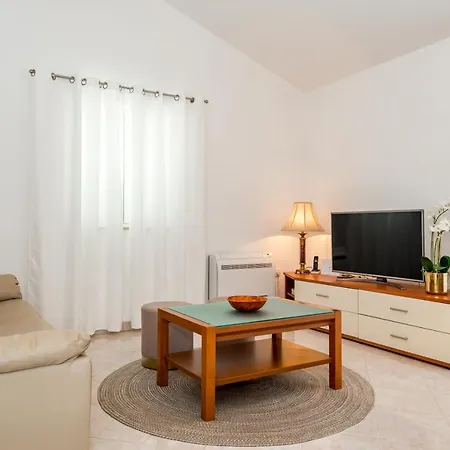 Enzzo Apartmán Brodarica (Sibenik-Knin)