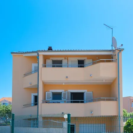 Apartmán Enzzo Brodarica (Sibenik-Knin)